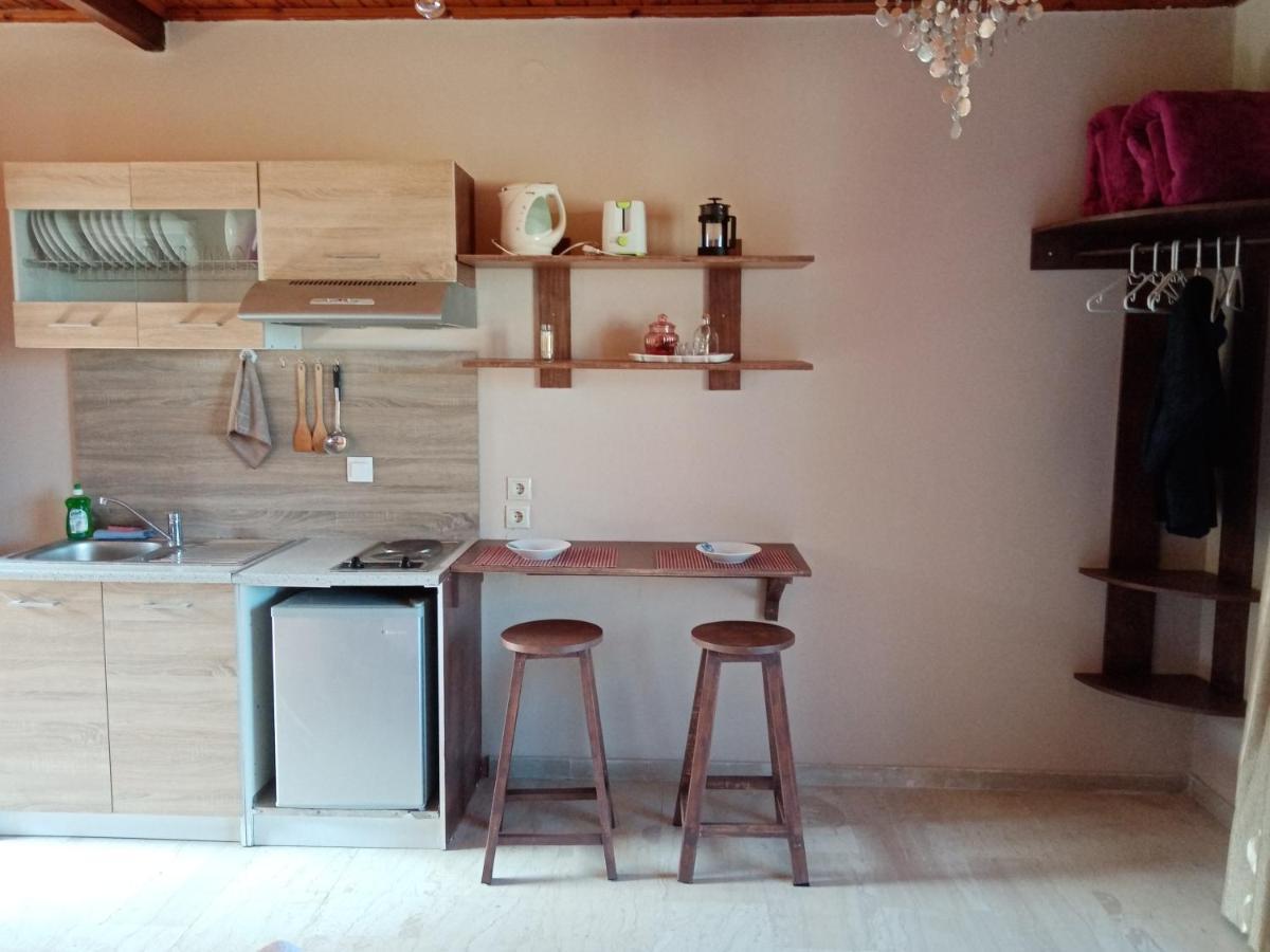 Maria Corfu Apartments เมซอนกิ ภายนอก รูปภาพ