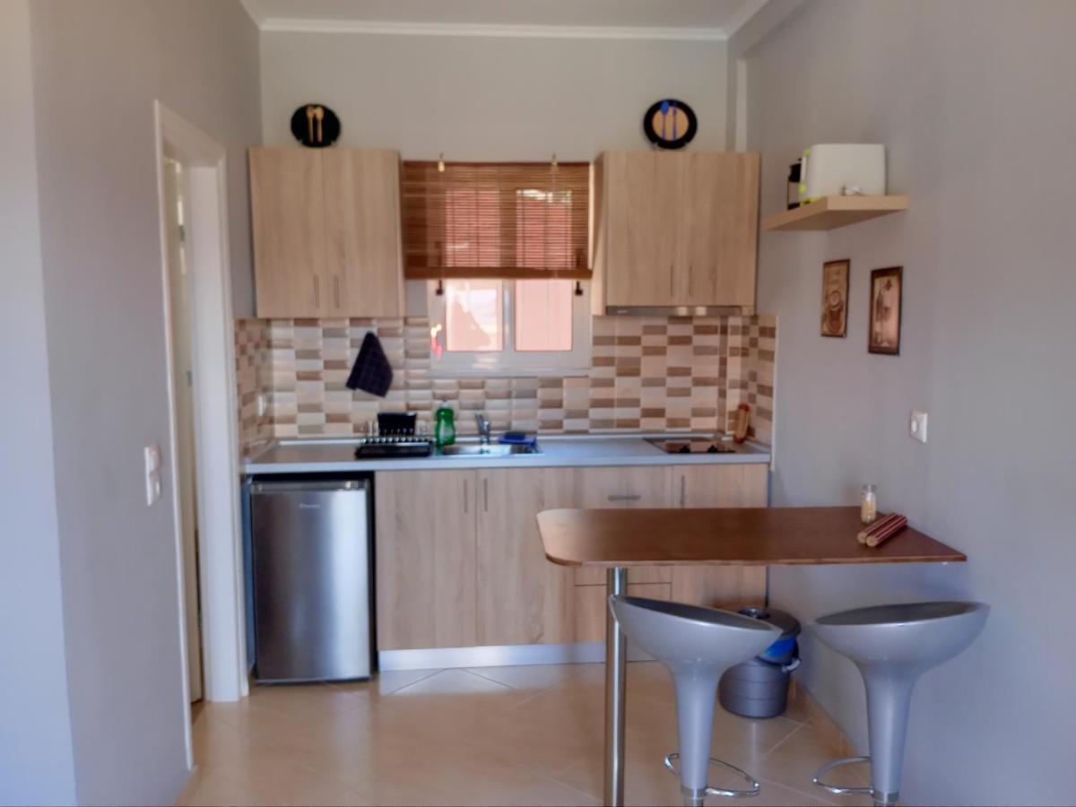 Maria Corfu Apartments เมซอนกิ ภายนอก รูปภาพ