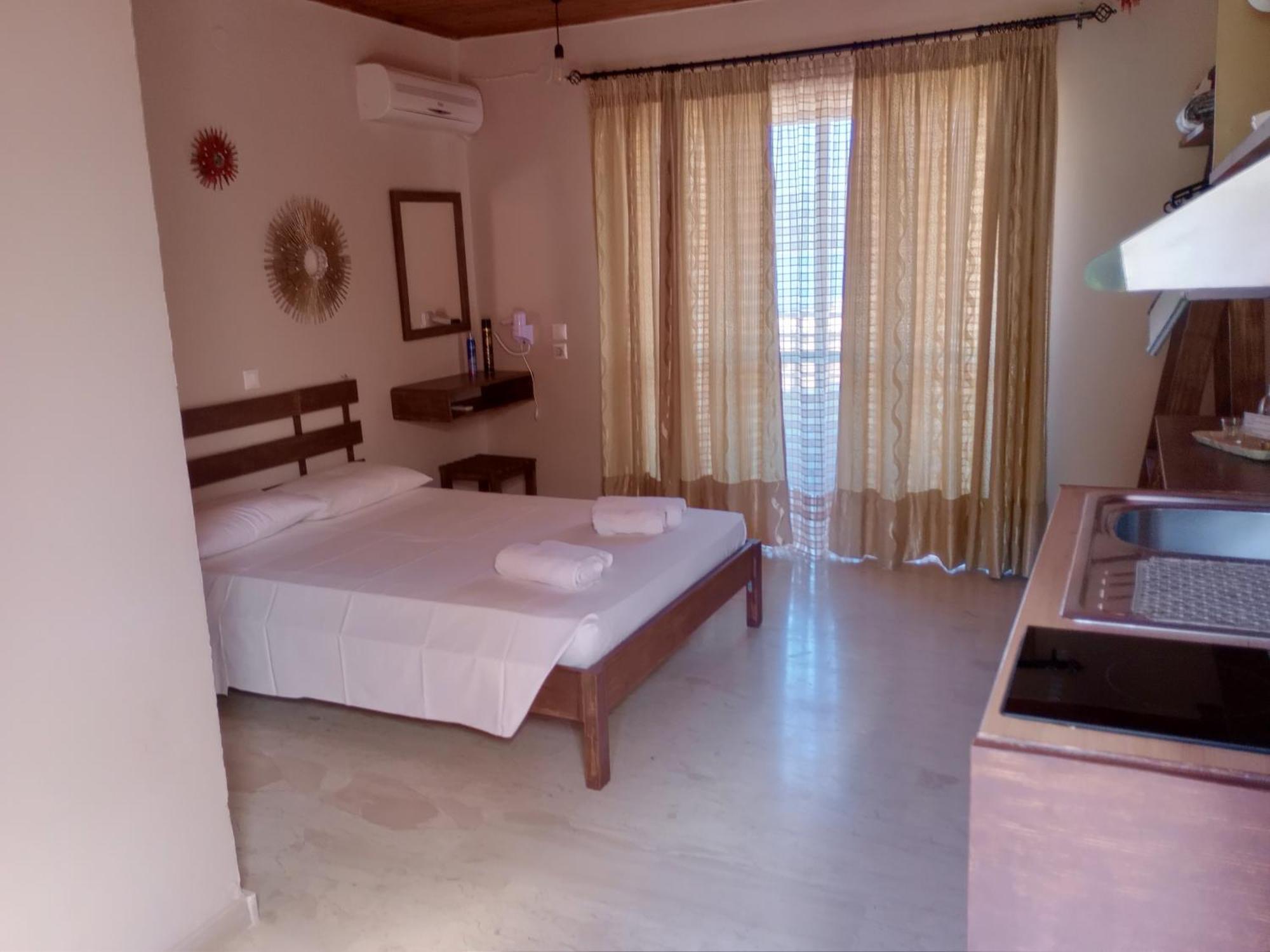Maria Corfu Apartments เมซอนกิ ภายนอก รูปภาพ